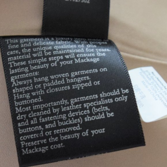 Off-White Buttoned Fall Trench Peacoat Leather Coat - Picture 16 of 16